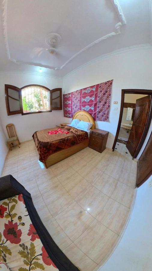 לוקסור Bob Marley Bed & Breakfast & Restaurant מראה חיצוני תמונה